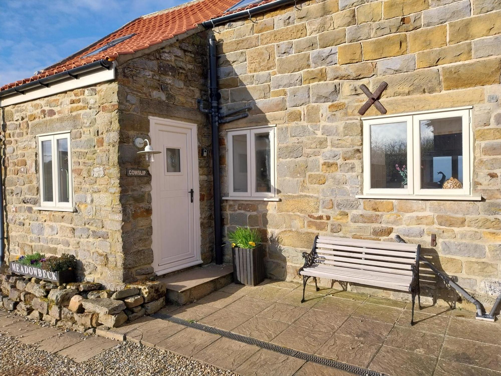 Meadowbeck Holiday Cottages Whitby Eksteriør billede